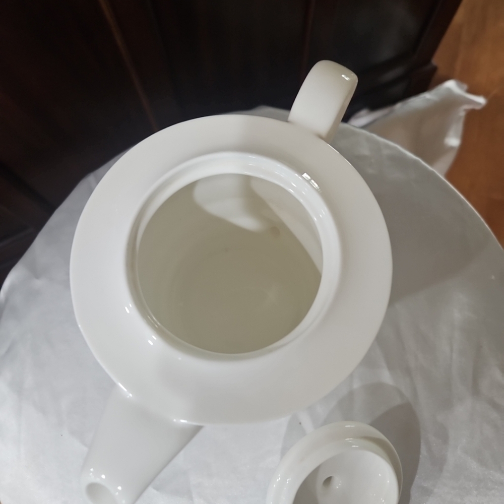 Jeff Banks for Churchhill Teapot White Cirque Fine China - Picture 6 of 10